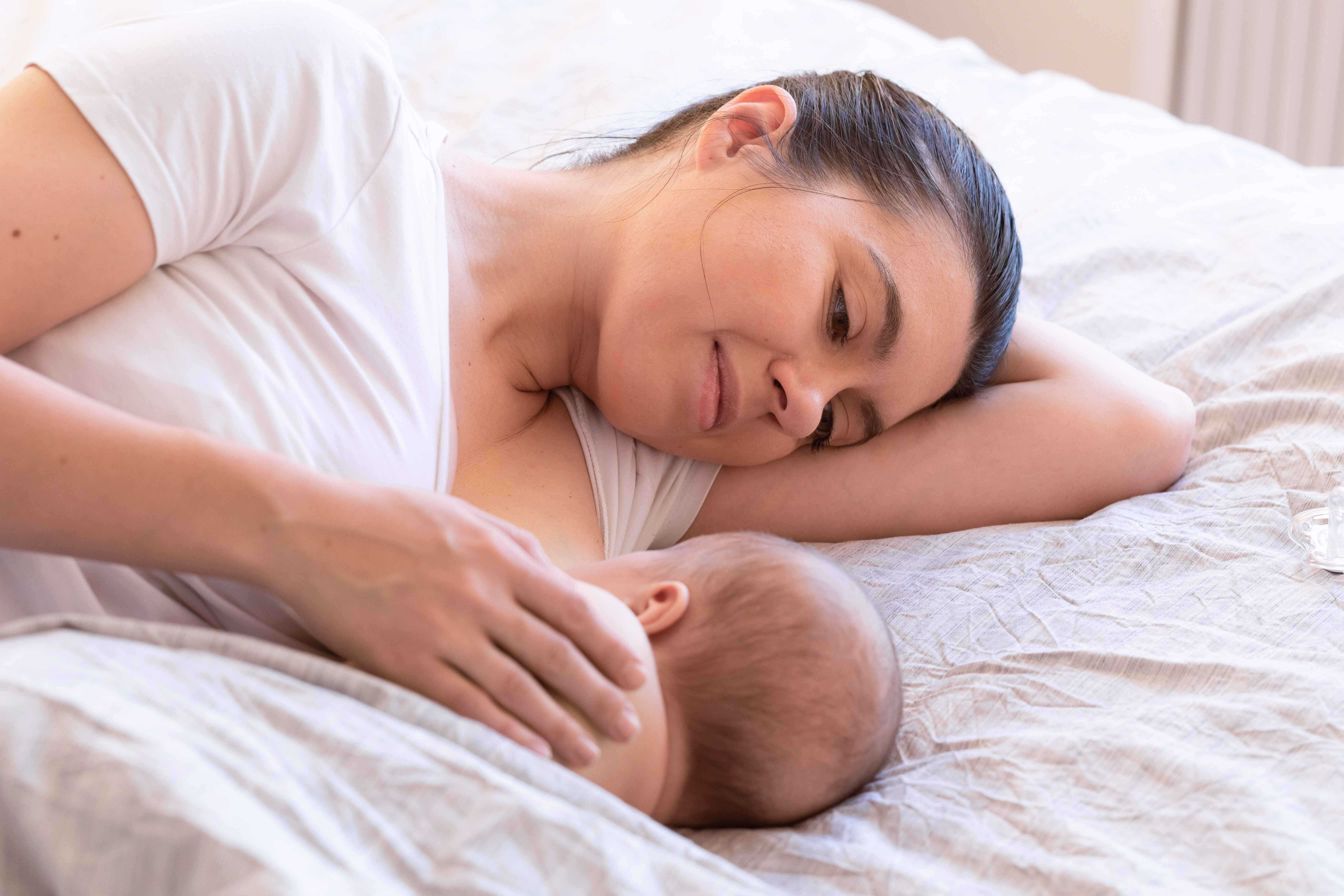 Tips Ibu Baru Biar Nggak Kena Sindrom Baby Blues